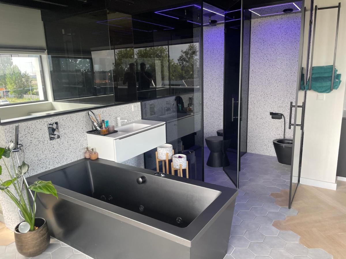 Above And Beyond - Luxe Suite Met Sauna En Stoomdouche Zaandam Dış mekan fotoğraf